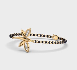 IGI Certified <b>Leaf</b> Motif Round Brilliant Cut Lab Grown Diamond Mangalsutra Bracelet in 14K Yellow / White / Rose Gold - Product Image 2