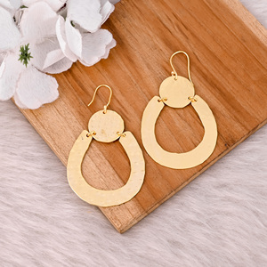 Pendientes Colgantes Chapados en Oro con Diseño de Martillo, para Compromiso, Boda, Aniversario, Regalo para Mujer, Precio de Mayoreo, Regalo Perfecto para Ella - Product Image 4