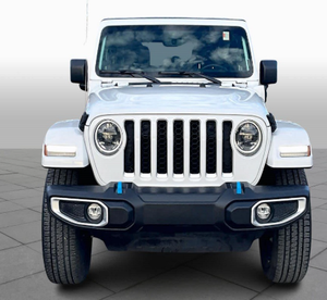 Jeep Wrangler Sahara SUV Automático 2023, Seminuevo - Product Image 3