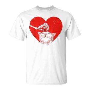 T-shirt en forme de cœur de la Saint-Valentin avec squelette et chat, impression numérique, style moderne pour les amoureux des chats, cadeaux de la Saint-Valentin - Product Image 1