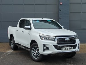 Anno usato auto Toyota Hilux dall'europa in vendita vendita calda 2015 - 2022 tipo di motore <span class=keywords><strong>Diesel</strong></span> sterzo condizione di chilometraggio sinistro