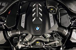 2021 M550i xDrive Twin-Turbo V8 AWD Hautement équipée - Product Image 2