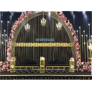 Décoration de scène de mariage inspirée d'une volière d'oiseaux, scène de mariage contemporaine, cage en métal, accessoires en métal en gros pour la scène de mariage - Product Image 1