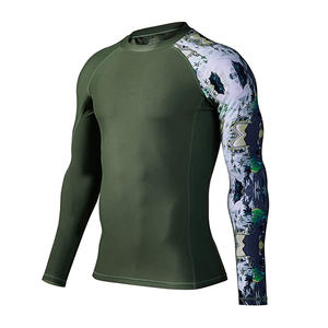 OEM ODM traje de baño Rashguard hombres logo sublimación impresa Spandex Rash Guard gimnasio surf buceo Rashguard con protección Uv - Product Image 1