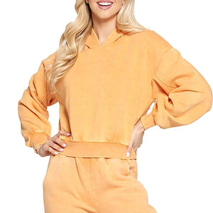 Hoodies courts élégants pour femmes, en tissu mélange de coton doux, coupe courte confortable, parfaits pour les tenues décontractées et la mode urbaine. - Product Image 1
