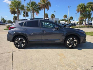 Subaru Crosstrek Limited AWD 2024 USADO, Volante a la Izquierda, Interior Oscuro, Asientos de Cuero, Neumáticos R19, SUV Automático, Techo de Aleación de Aluminio - Product Image 4