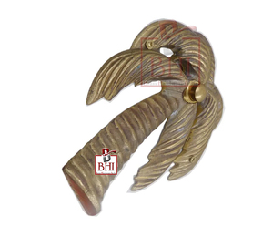 Bouton poussoir de sonnette de porte en laiton Parm Tree 130x110mm - Product Image 3