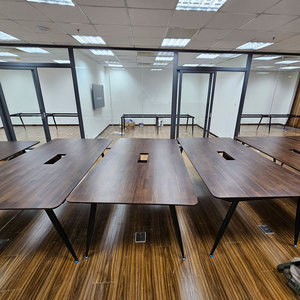 Mesa de Reuniones Rectangular HBCO055 de 200x100cm, Madera de Acacia con Patas de Hierro, Diseño Ovalado, Muebles de Oficina para Hoteles - Product Image 6