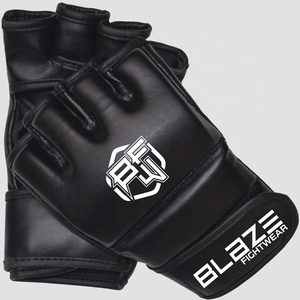 Venta al por mayor de guantes de cuero MMA de 4oz para entrenamiento Sparring Punching-para Kickboxing y artes marciales en gimnasios - Product Image 3