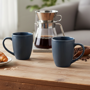 ชุดแก้วกาแฟเซรามิกลายทางสีน้ำเงินสไตล์มินิมอล 2 ใบ ความจุ 400 มล. พร้อมฝาปิด ดีไซน์คลาสสิก เหมาะสำหรับเป็นของขวัญทางธุรกิจหรือใช้ส่วนตัว - Product Image 4