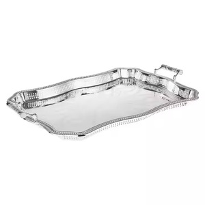 Plateau en aluminium moulé martelé pour collations et boissons Serveur durable pour une utilisation dans un restaurant ou toute fête Get Together - Product Image 4