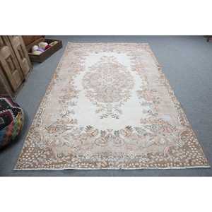 Tapis vintage de grande taille 5,5 x 9,1 pieds, tapis turc en laine à bordures brunes et blanches - Product Image 1
