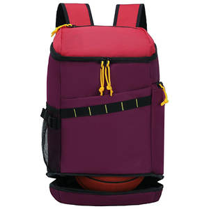 Sacs de football 100% coton de haute qualité avec compartiment pour ordinateur portable pour le football de basket-ball et plus-Couleurs et logos personnalisables - Product Image 1