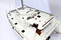 Gia Nhien Fabricant Approuvé Conception Personnalisée Bas quantité minimale de commande LAGOON 500 CATAMARAN Maquette Artisanale en Bois Bateau Voilier EN BOIS