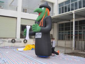 Bruja Inflable para Publicidad, Ventas o Eventos Festivos - Product Image 2