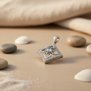 Pendentif en argent 925 avec topaze bleue et diamant pour femmes, bijou élégant avec de superbes breloques - Product Image 1