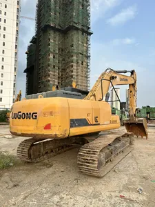 Excavadora Usada 925E en Venta, Potente, Confiable y Rentable, Máquina para Movimiento de Tierras - Product Image 2