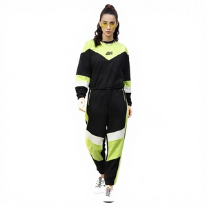 High Quality Customized Women's Winter Casual Sweat Suit Breathable Quick Dry Polyester/Cotton Training Clothes Wholesale - Product Image 1