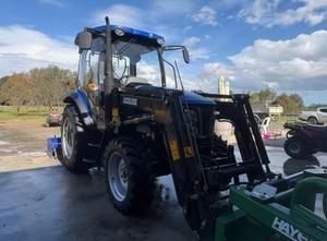 Tracteur LOVOL M604 TB-2 6OHP haute performance avec chargeur frontal, godet 4 en 1, fourches à palettes, lances, débroussailleuse 5 pieds, homologué EPA CE, à vendre - Product Image 3