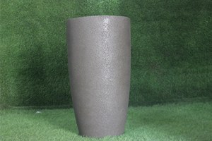 Maceta Clásica Moderna KNT Creations, Textura Rugosa, para Jardín Interior y Exterior, Fibra de Vidrio, Tallada a Mano, Duradera - Product Image 6