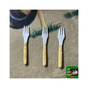 Cuchara de concha marina de comedor fina hecha de madre perla de concha Ideal para servir caviar en ambientes culinarios de lujo - Product Image 5