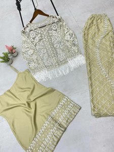 2025 Style islamique riche fête et fonction filet spécial broderie ceinture & Koti travail point complet haut & Plazzo pour femmes et filles porter - Product Image 5