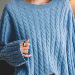 Suéter de Punto Casual Otoño Invierno 2026, Cuello en V, Sudadera con Capucha, Color Sólido, Transpirable, Lana Ecológica, Abertura Lateral, Forro Largo, Cálido y Cómodo - Product Image 3