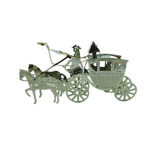 Ornement suspendu en fer au design unique Ornement en métal de couleur nickel-argent Décoration de salon faite à la main en vrac - Product Image 1