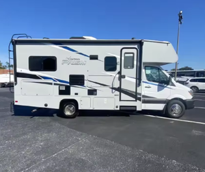 Vente en gros de camping-cars d'occasion Coachmen Prism Classe C 2022, 2023, 2020, 20000 véhicules, couleur personnalisée disponible, faible kilométrage - Product Image 2