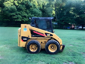 Chargeuse sur chenilles Caterpillar 226B3 d'occasion, bien entretenue, année 2014, à vendre et prête à être expédiée dans le monde entier - Product Image 2