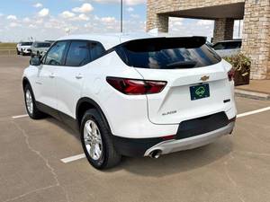 Chevrolet Blazer LT LT 4dr SUV 2022 avec kit 2LT, voitures d'occasion propres à vendre - Product Image 6