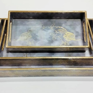 Ensemble de 3 plateaux en bois imprimés émaillés à finition lisse, plateau décoratif idéal pour les hôtels cinq étoiles, les restaurants, le service de thé - Product Image 2