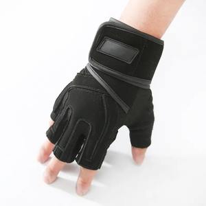 La mejor calidad, logotipo personalizado, guantes de fitness para gimnasio, venta al por mayor por buen fabricante, nuevo estilo, la mejor tasa de golpes de material para deportes al aire libre - Product Image 2