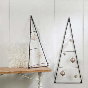 Perchas para árboles de Navidad en metal con forma de triángulo y diseños de Jingle perfectos para una elegante decoración del hogar y exhibición de vajilla - Product Image 2