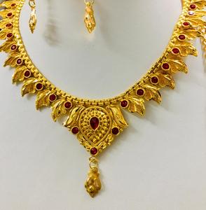 สร้อยคอชุบทอง14K พร้อมต่างหูยาวปรับได้หลายชุด,ชุดลายใบไม้แห้งด้วยโซ่สไตล์คิวบาสินค้าใหม่