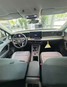 Pre-owned Clean 2025 Volks-wagen tiguan s - Product Image 3