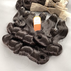 Vente en gros d'extensions de cheveux Remy alignés sur les cuticules vierges 100% de haute qualité, cheveux humains ondulés à trame Offre Spéciale du Vietnam - Product Image 1