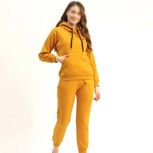 Conjunto Deportivo con Capucha para Hombre al por Mayor, Felpa de Algodón, Logotipo Personalizado, Ecológico, Ligero, Estilo Vintage, Color Amarillo Informal de Invierno - Product Image 1