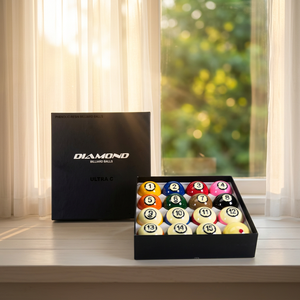 Billes de billard Diamond Pool Ultra-C TV Set 57,15 mm |   Édition Match TV |   16 balles |   Fabriqué en Corée |   Résine phénolique | - Product Image 1