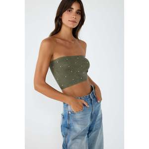 เสื้อชั้นในแบบมีลวดลายหินประดับ - Product Image 3