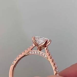 Anillo de Compromiso con Diamante Cultivado en Laboratorio, Corte Princesa, 1.20 Quilates, Color DEF, Claridad VVSVS, Certificado IGI - Product Image 6