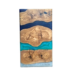 Plateau de table de qualité supérieure décorer planche à fromage en bois et résine accessoires de blocs à découper usine directe en gros - Product Image 1