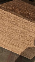 Panneau OSB (Oriented Strand Board) de première qualité à haute résistance avec colle E1 pour la construction de meubles modernes et la décoration intérieure