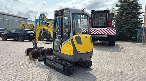 Mini-excavatrice Wacker Neuson ET20 d'occasion avec une capacité de 2 tonnes et une cabine pour la construction et l'aménagement paysager - Product Image 5