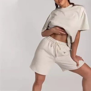 Camisetas personalizadas con logotipo para hombre, pantalones cortos de verano, dos pantalones cortos de gimnasio, conjunto de chándal, chándal, conjunto Unisex para hombres y mujeres al aire libre - Product Image 5