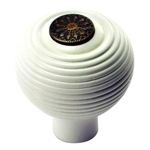 Bouton de meuble rond en bois de hêtre taille 38 Mm boutons en marbre les plus vendus avec une taille de forme de couleur personnalisée fabriqués en Inde article - Product Image 2