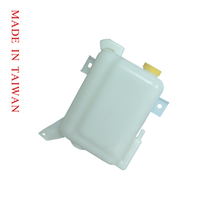 Réservoir de voiture pour NISSAN PICK UP 86 '~ 94' Pathfinder 86 '~ 95' OEM #21710-73P00 21710-01660 - Product Image 1