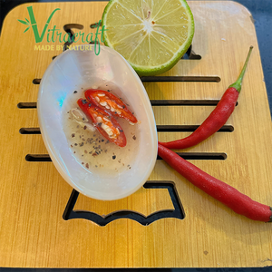 Assiette de conque artisanale de qualité supérieure Mini assiette de conque avec base Fabriqué à partir de coquilles de conque soigneusement sélectionnées Plat à caviar Taille 6-7cm - Product Image 1