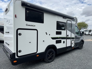 Arctic Pack 4x4 Off Road Motorhome Camper Van Luxury Travel Trailer with Air Conditioning <b>Kitchen</b> for Camping - Product Image 3