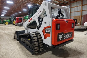 รถตักล้อยางขนาดเล็ก Bobcat S160 มือสอง ราคาพิเศษ พร้อมเครื่องยนต์ Kubota เกียร์บ็อกซ์ และประสิทธิภาพสูง - Product Image 6
